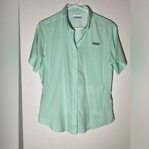 Columbia Women’s Short Sleeve Button-Front Mint Green Shirt